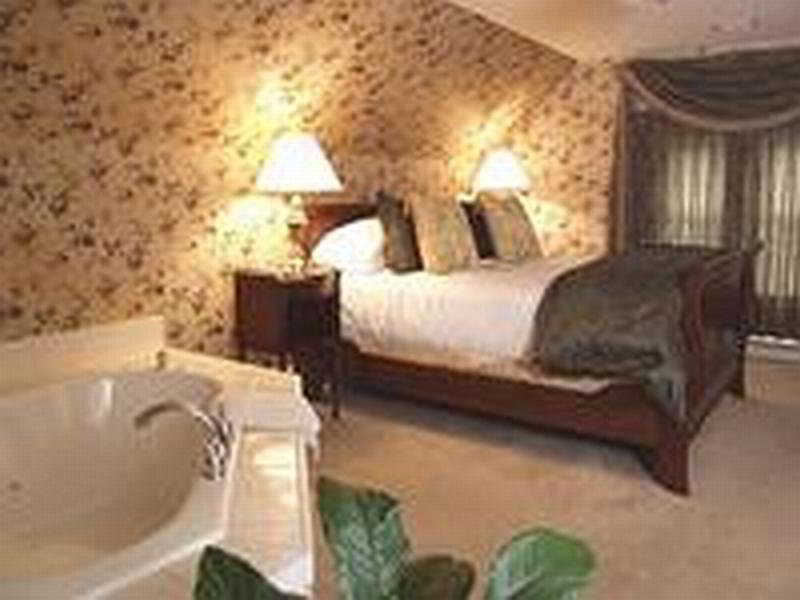 Bed and Breakfast The Manor On Golden Pond Holderness Esterno foto