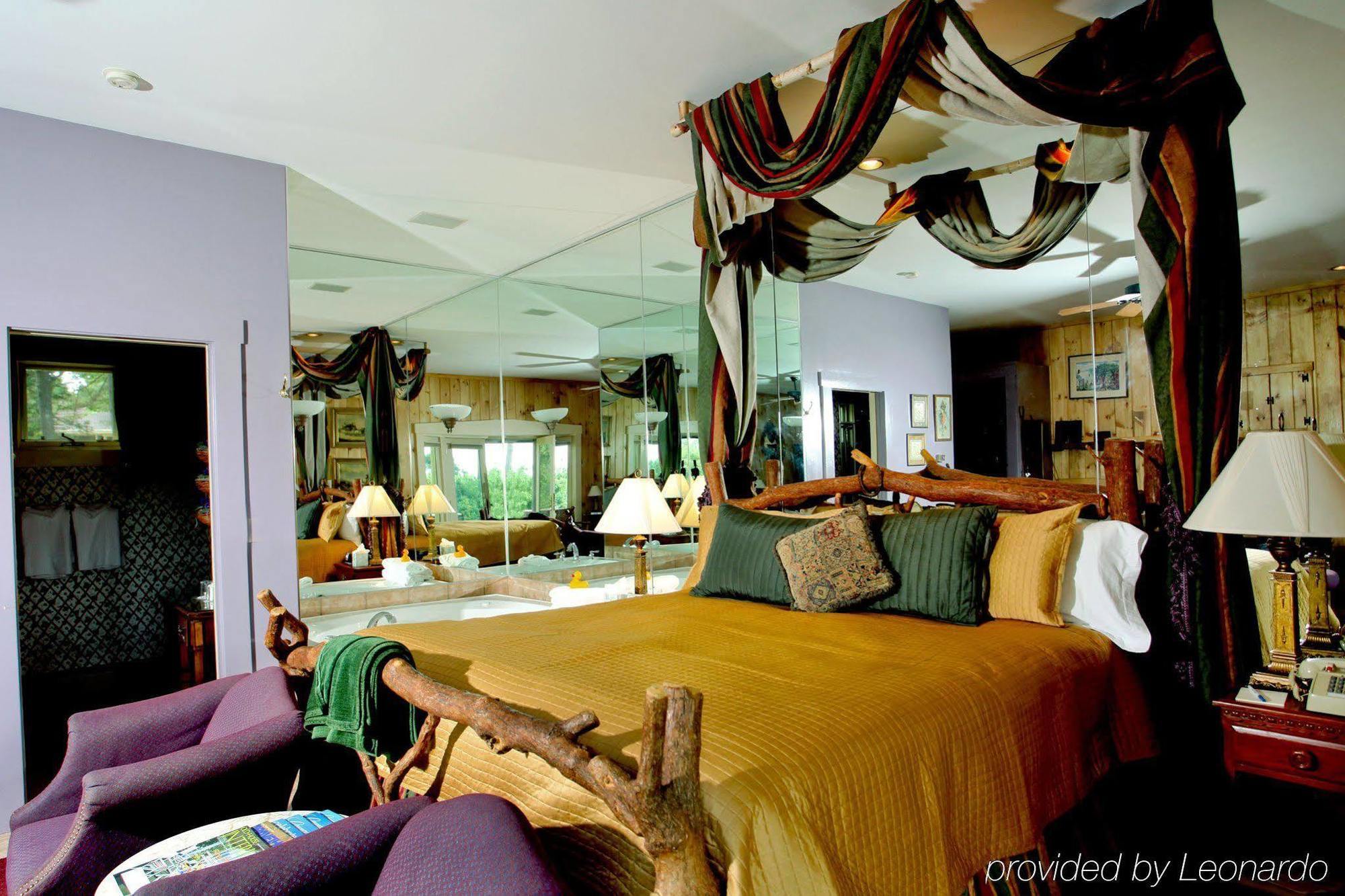 Bed and Breakfast The Manor On Golden Pond Holderness Esterno foto